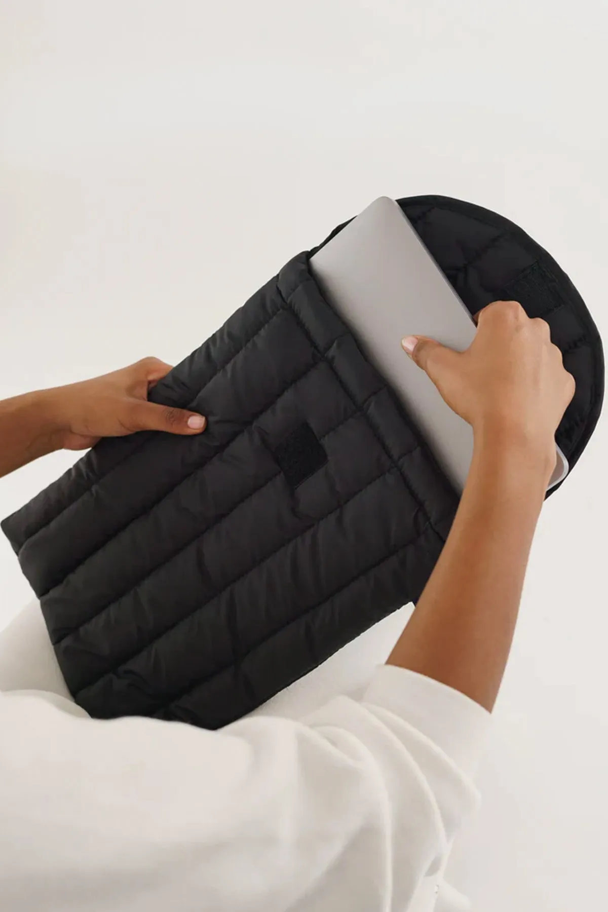 BAGGU Puffy Laptop Sleeve Black