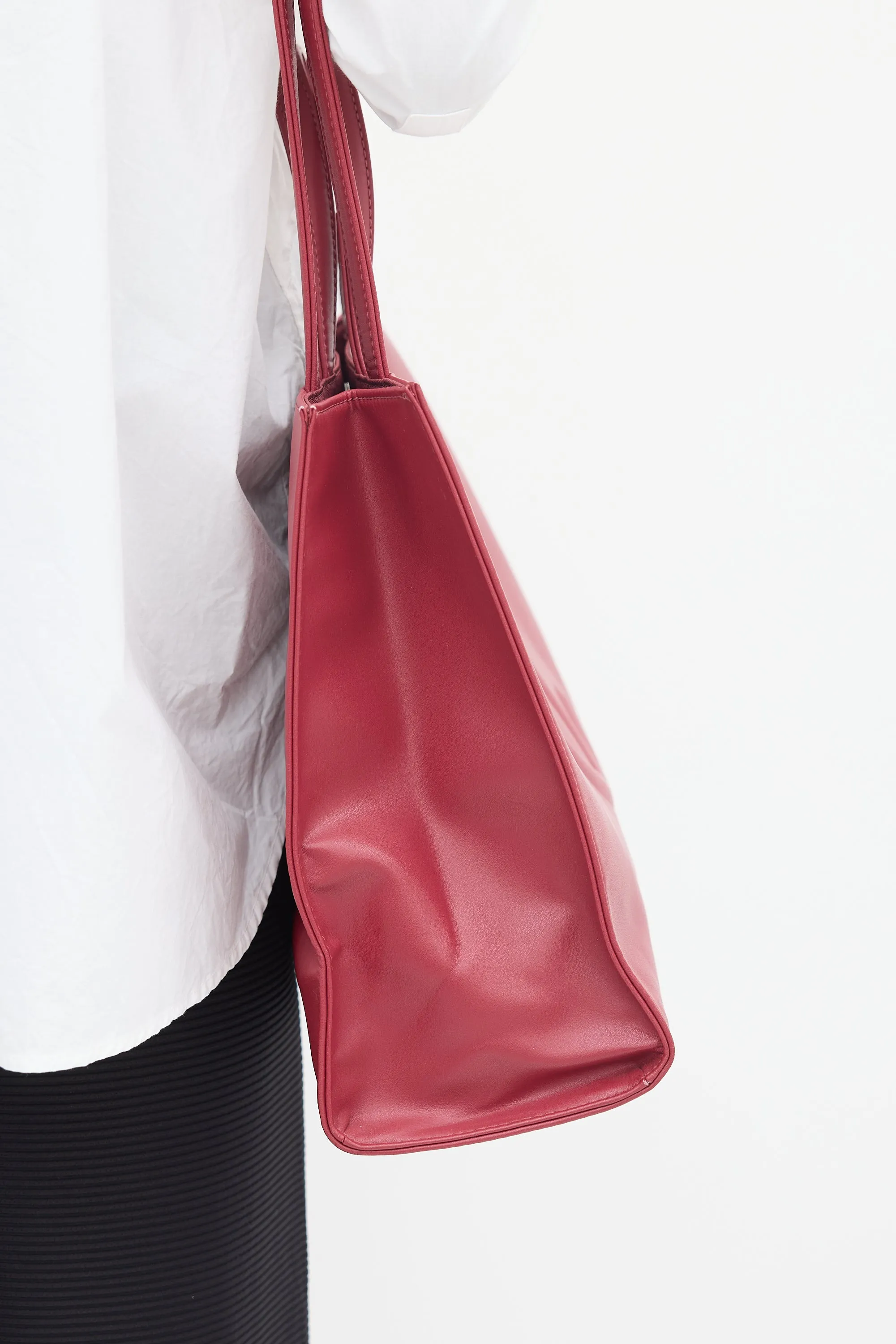 Burgundy Medium Shopping Bag