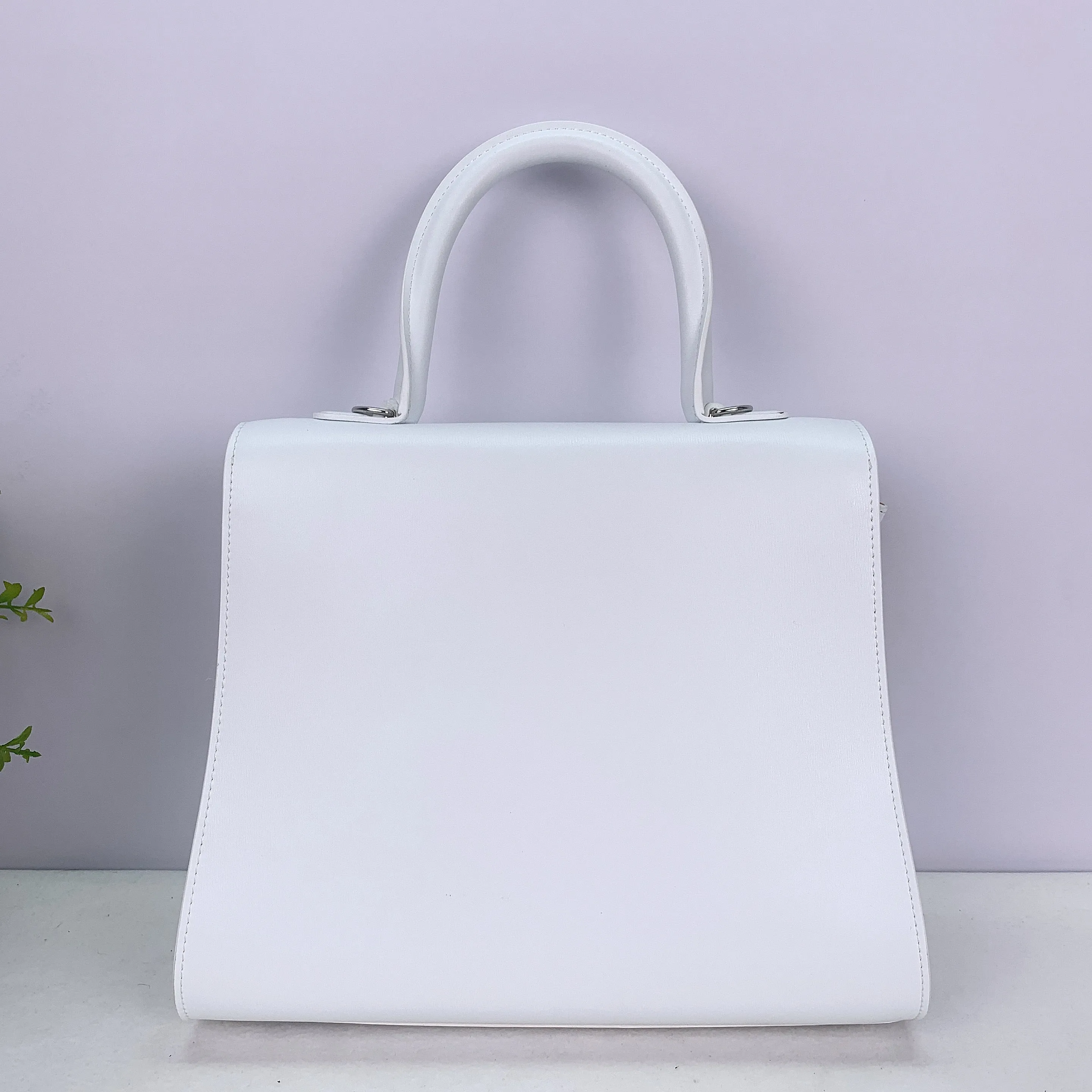 Del   Leather Large  satchel -White