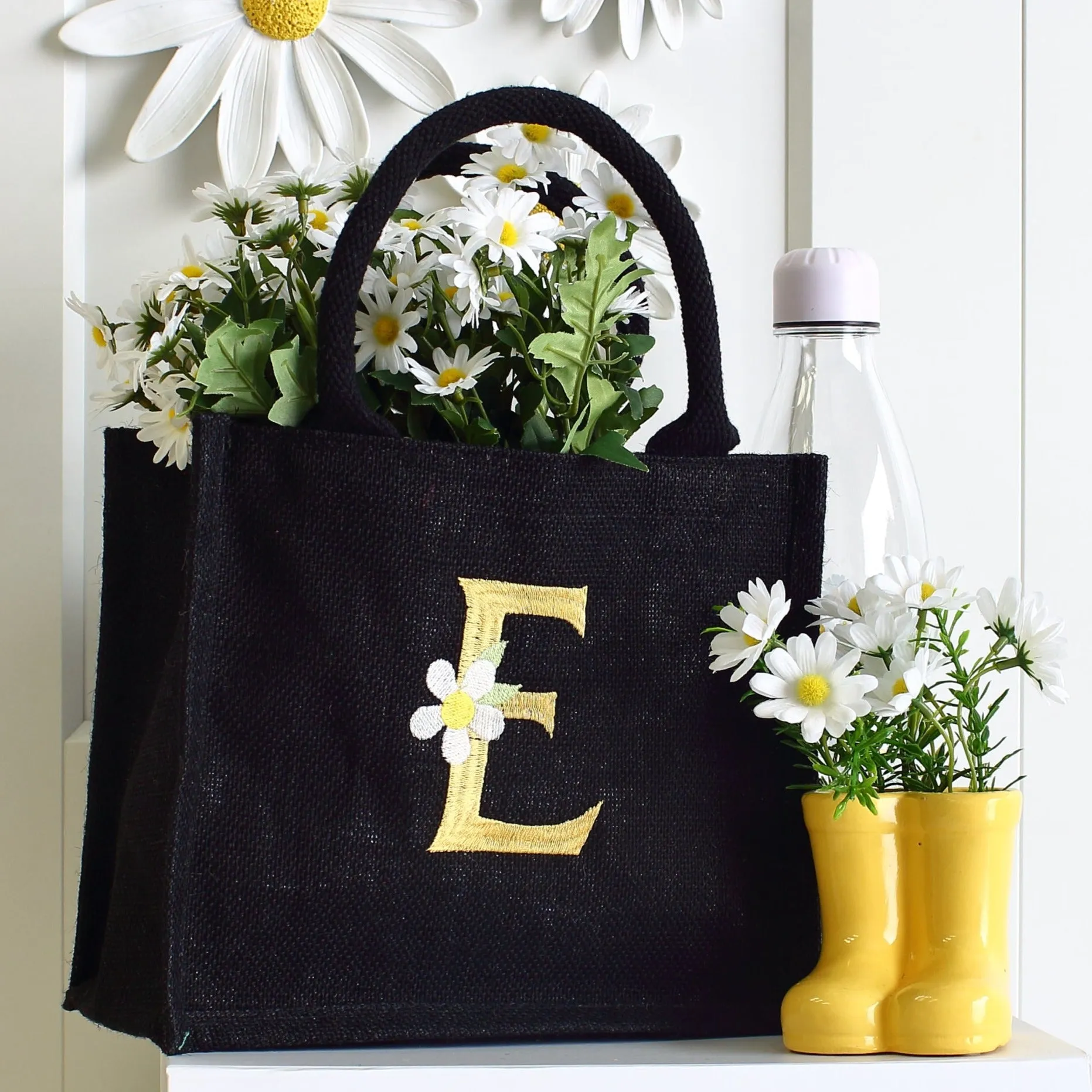 Embroidered - Daisy Initial