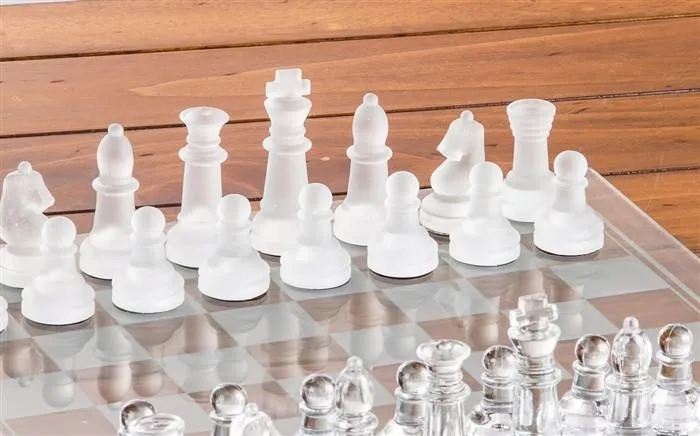 Etched Glass Chess Set