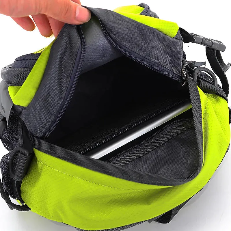 Large waist bag - practical and durable