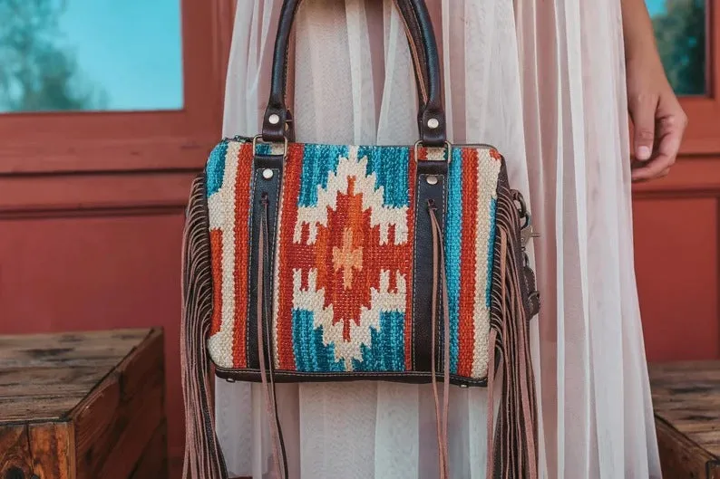 Paziye Handwoven Crossbody Bag