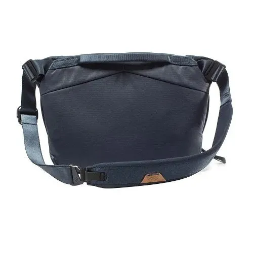 Peak Design Everyday Sling 6L