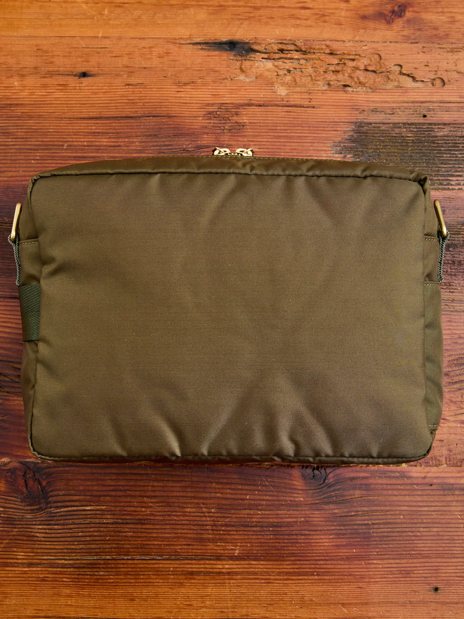 "Force" Shoulder Bag (S) in Olive Drab