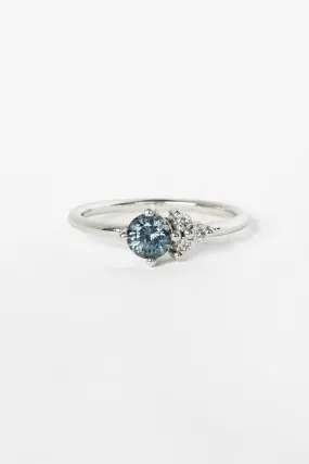 Shooting Star Ring with 0.65ct Montana Sapphire