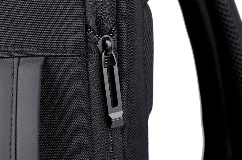 The F1Elite DLX Laptop Backpack