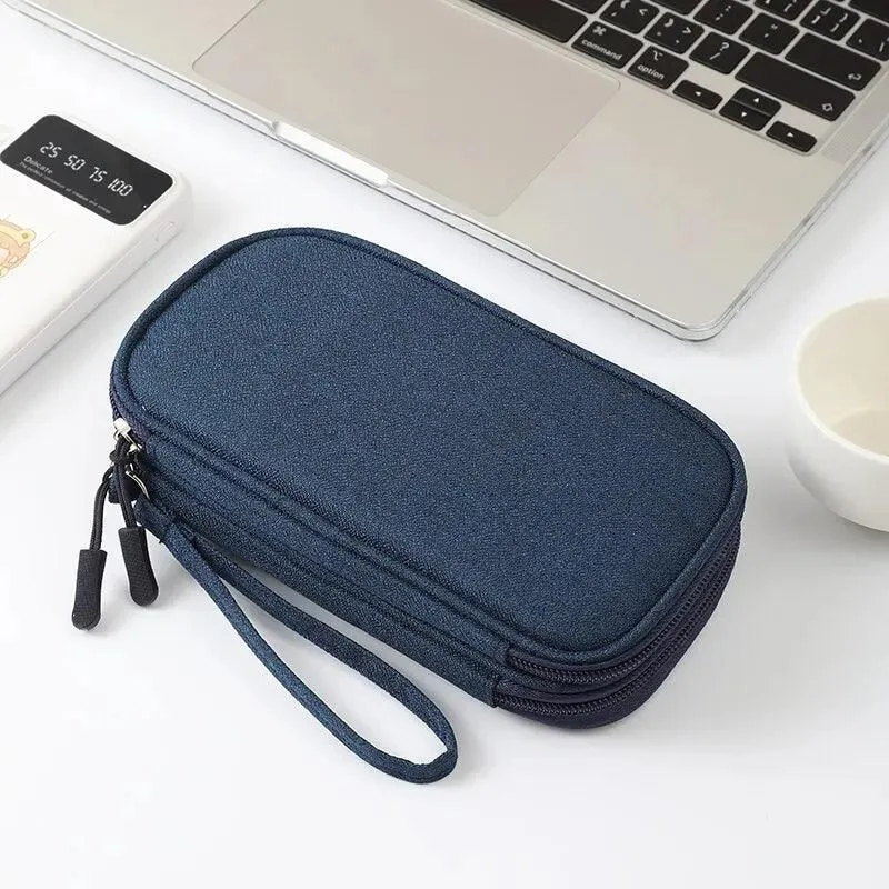 Ultimate USB Cable Travel Organizer: Chic Digital Accessory Bag