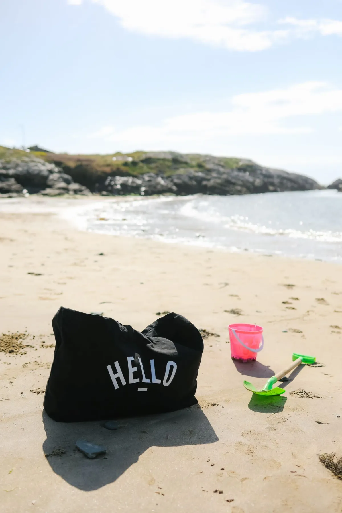 XL Hello Beach Bag - Black